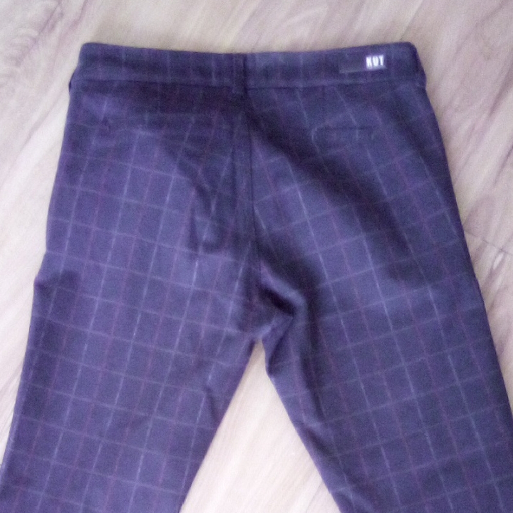 Kut from the Kloth Men's Dark Checkered Pants - Picture 4 of 5